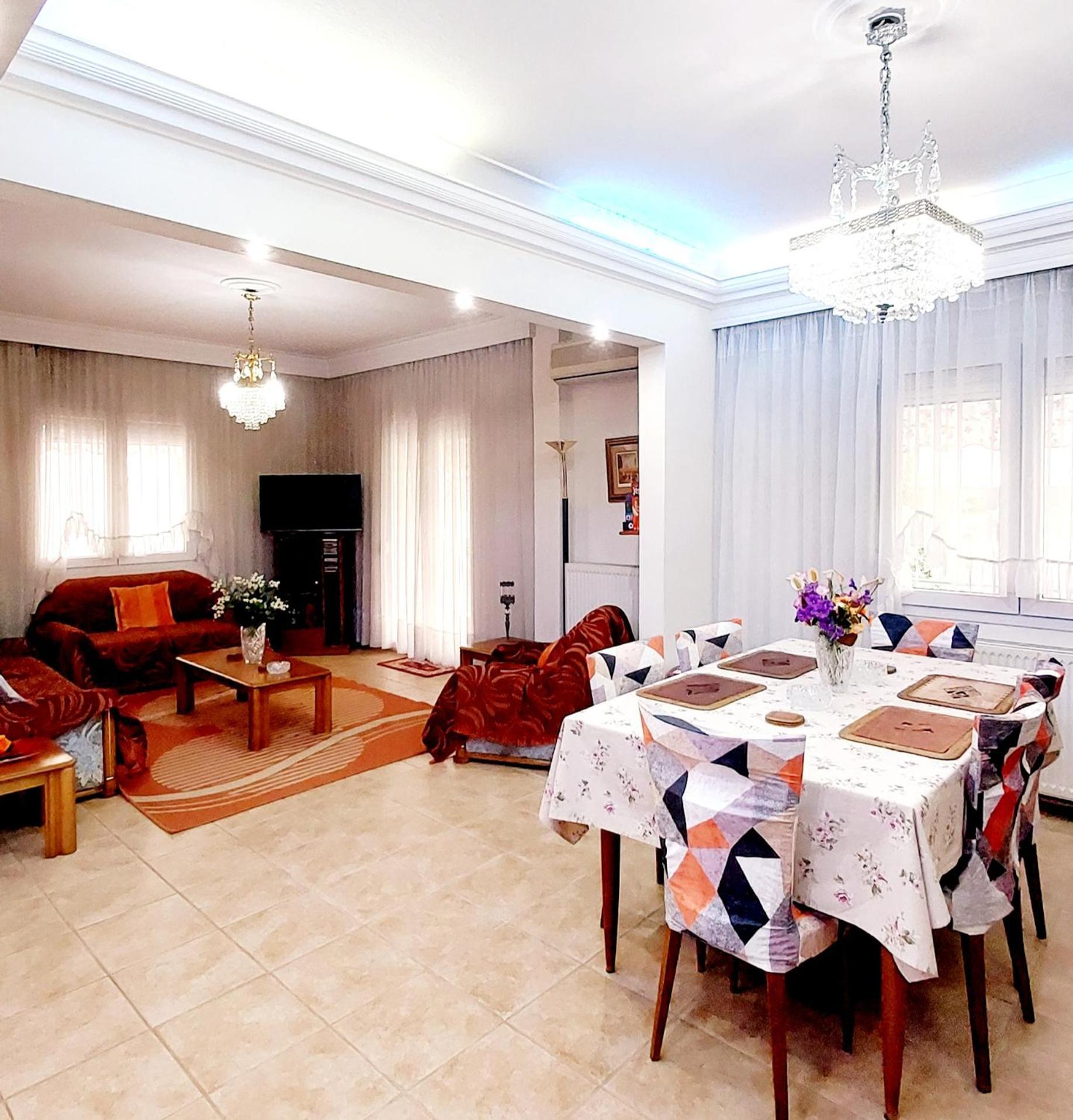 "Home Sweet Home" 3 Bedrooms Big House 110M Free Indoor Parking! Tesalónica Exterior foto